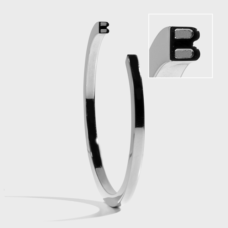INITIAL Bracelets