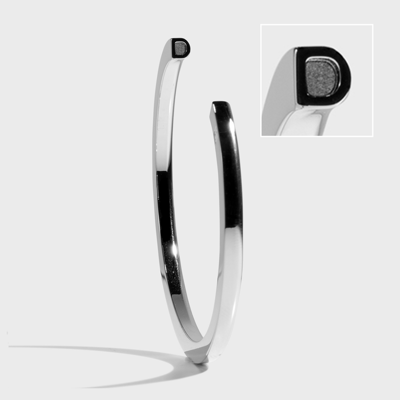 INITIAL Bracelets