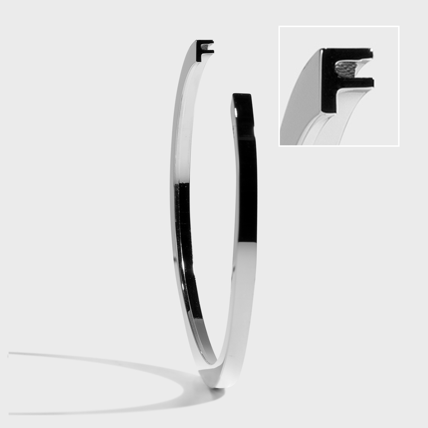 INITIAL Bracelets