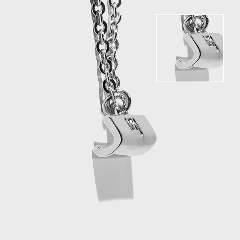 INITIAL Necklaces